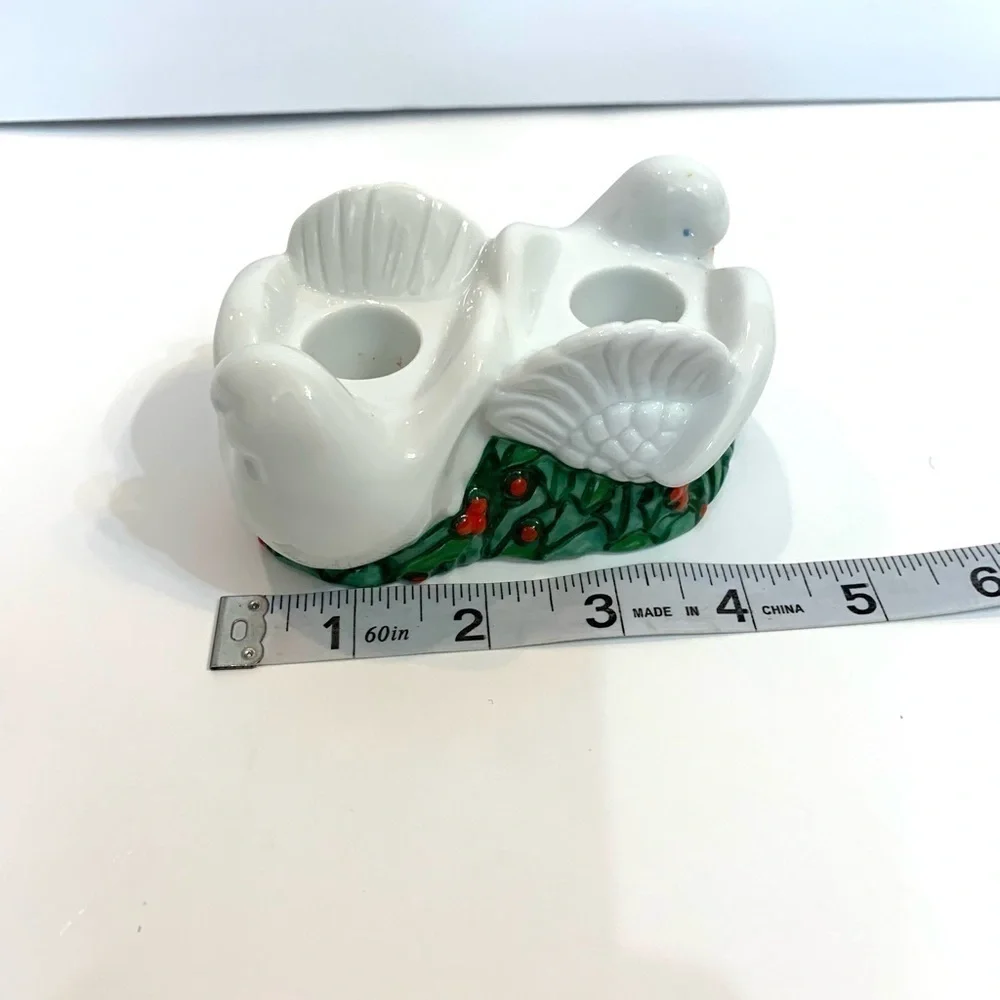 1993 Avon 2 Turtle Doves Taper Candle Holder Christmas